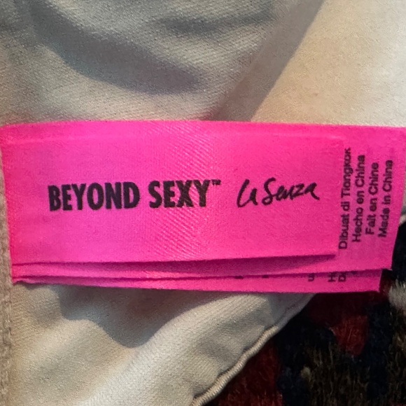 5 Bras (34B): 1Strapless, 2 PushUp,  w Straps & 2 Padded Exercise Bras - Picture 8 of 16